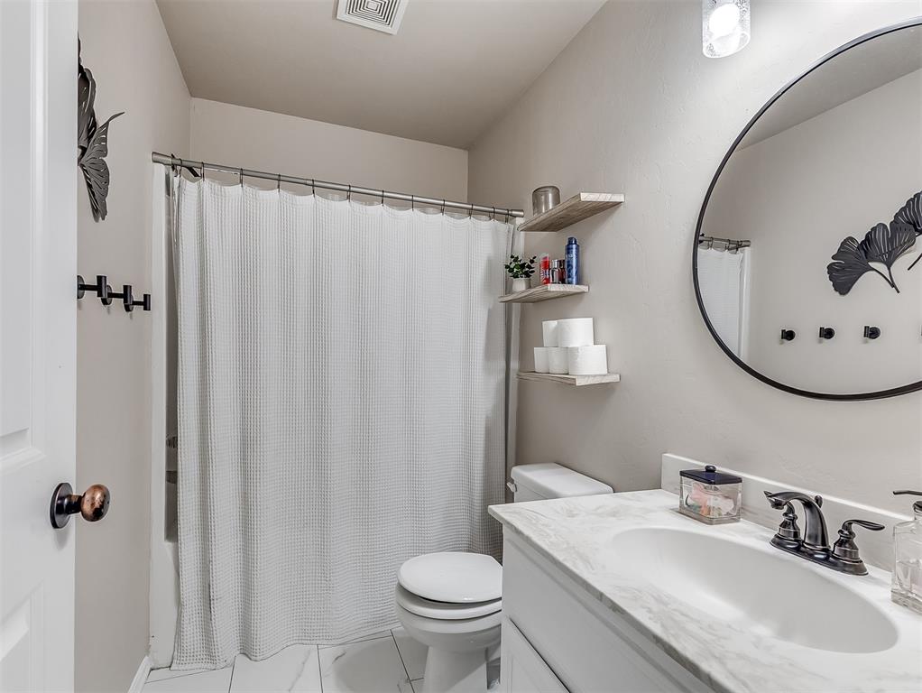 5610 Clearwater Drive Property Photo 25