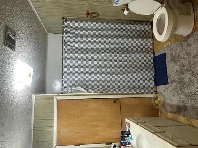 18096 E 1170 Road Property Photo 5