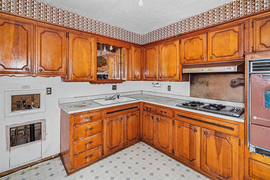 1421 Sw 65th Street Property Photo 8