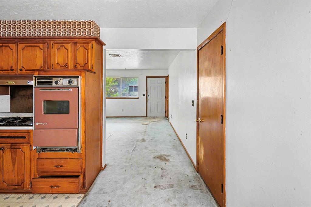 1421 Sw 65th Street Property Photo 10