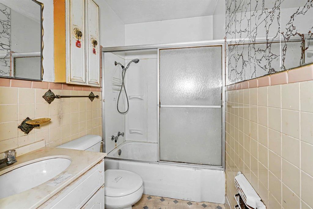 1421 Sw 65th Street Property Photo 18