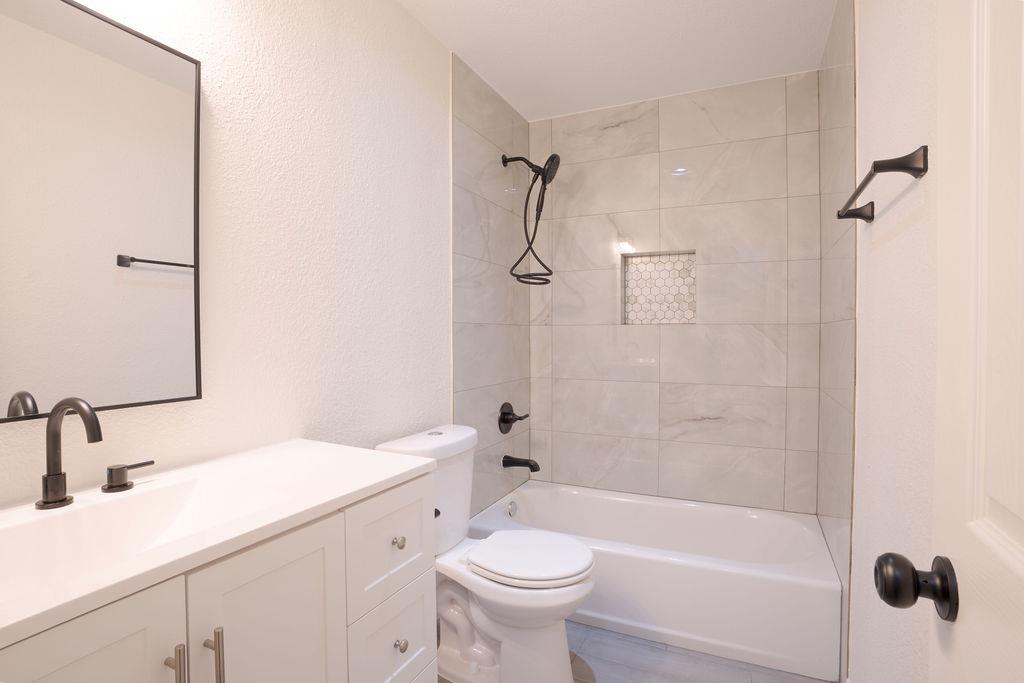 833 Nw 115th Street Property Photo 17