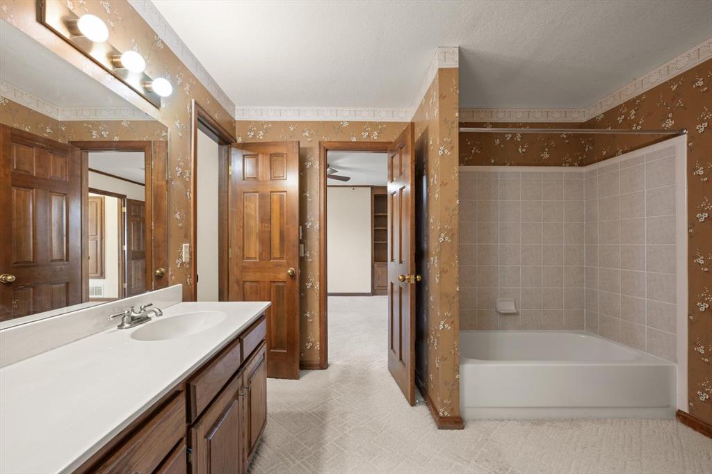 11300 N Pennsylvania Avenue 129 Property Photo 28