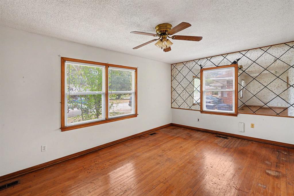 1604 Sw 39th Street Property Photo 7