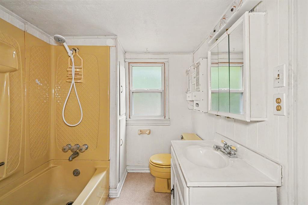 1604 Sw 39th Street Property Photo 13