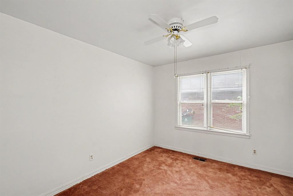 1604 Sw 39th Street Property Photo 15