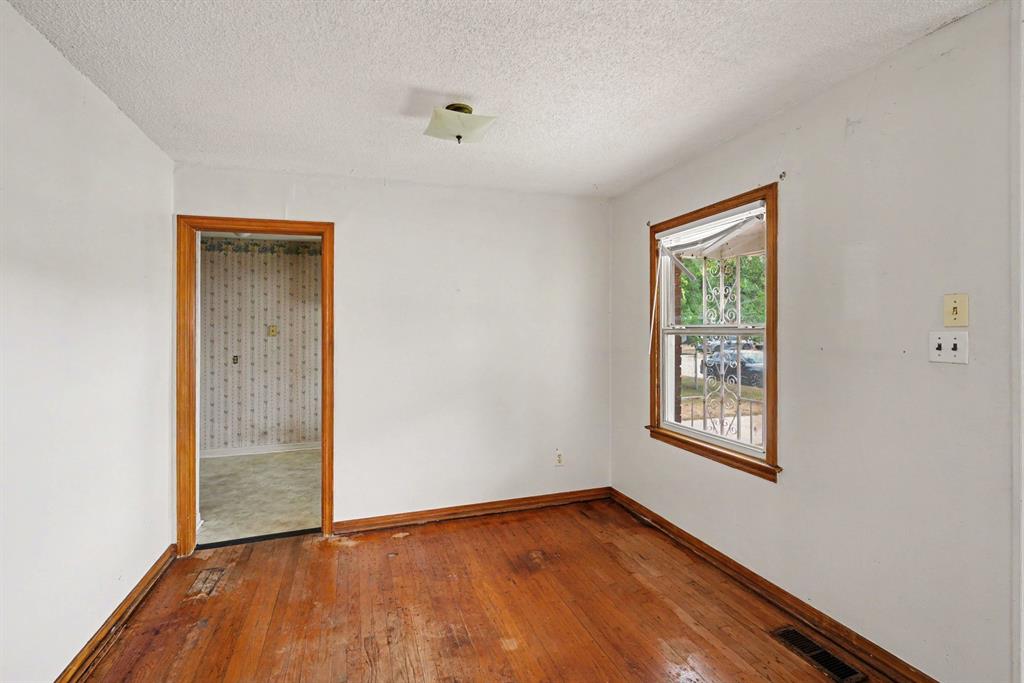 1604 Sw 39th Street Property Photo 16