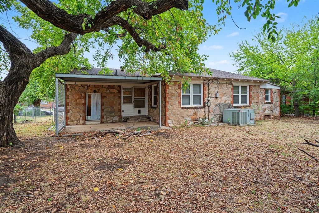 1604 Sw 39th Street Property Photo 24