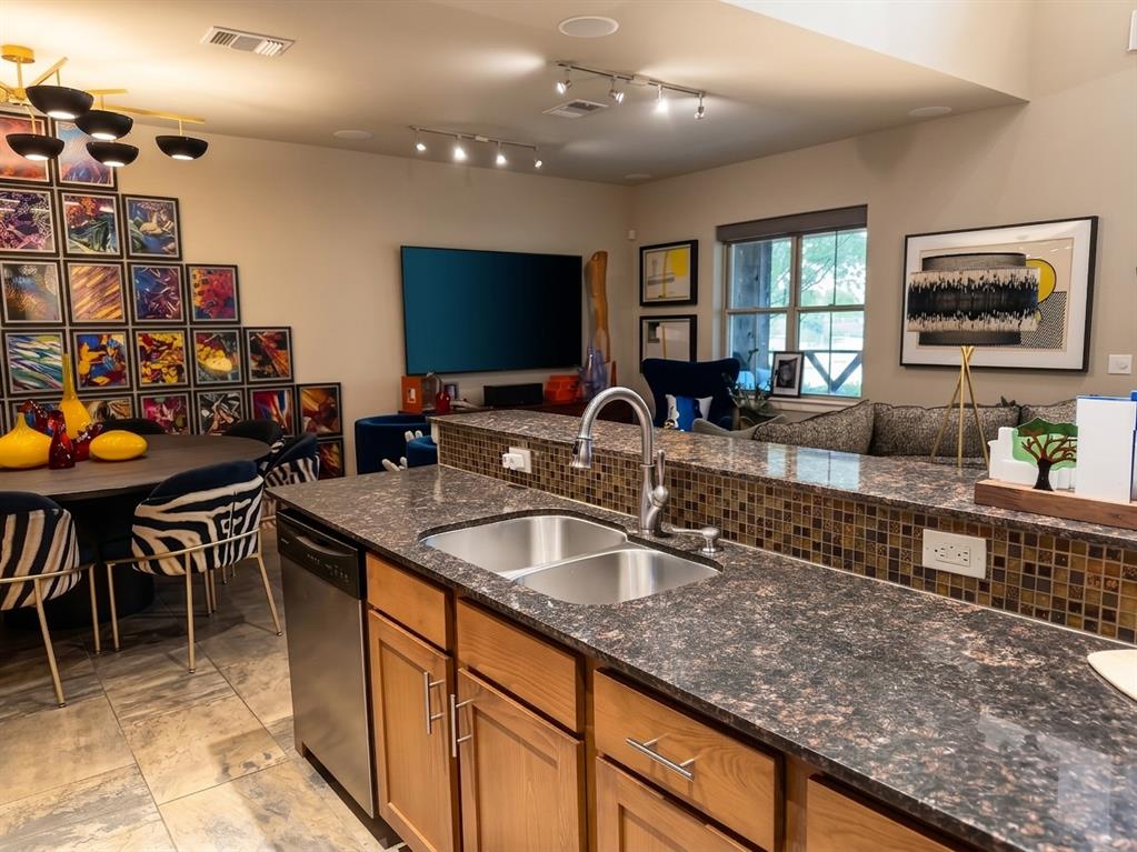 2228 Vineyard Boulevard Property Photo 14