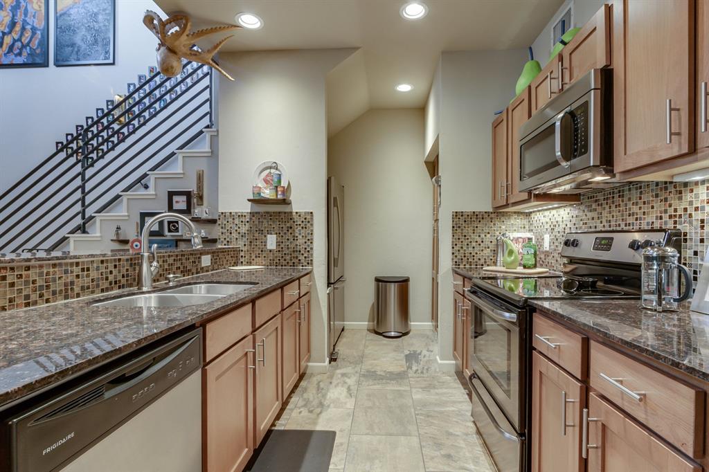 2228 Vineyard Boulevard Property Photo 16