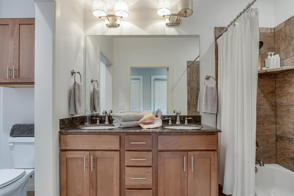 2228 Vineyard Boulevard Property Photo 32