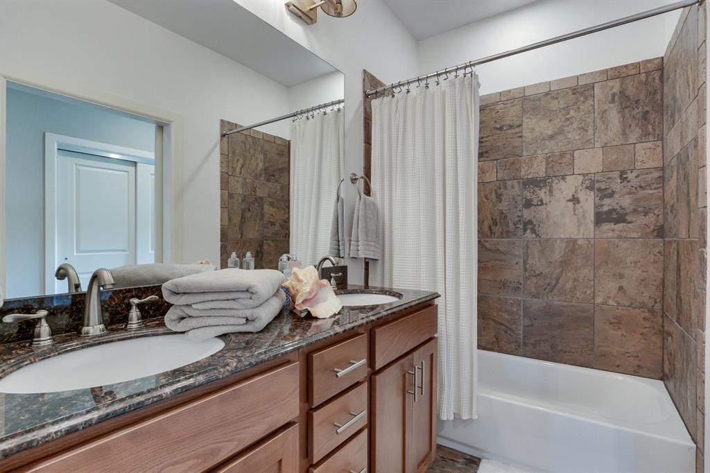2228 Vineyard Boulevard Property Photo 33