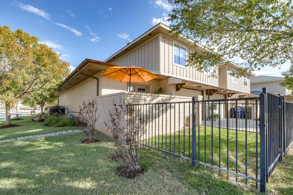 2228 Vineyard Boulevard Property Photo 41
