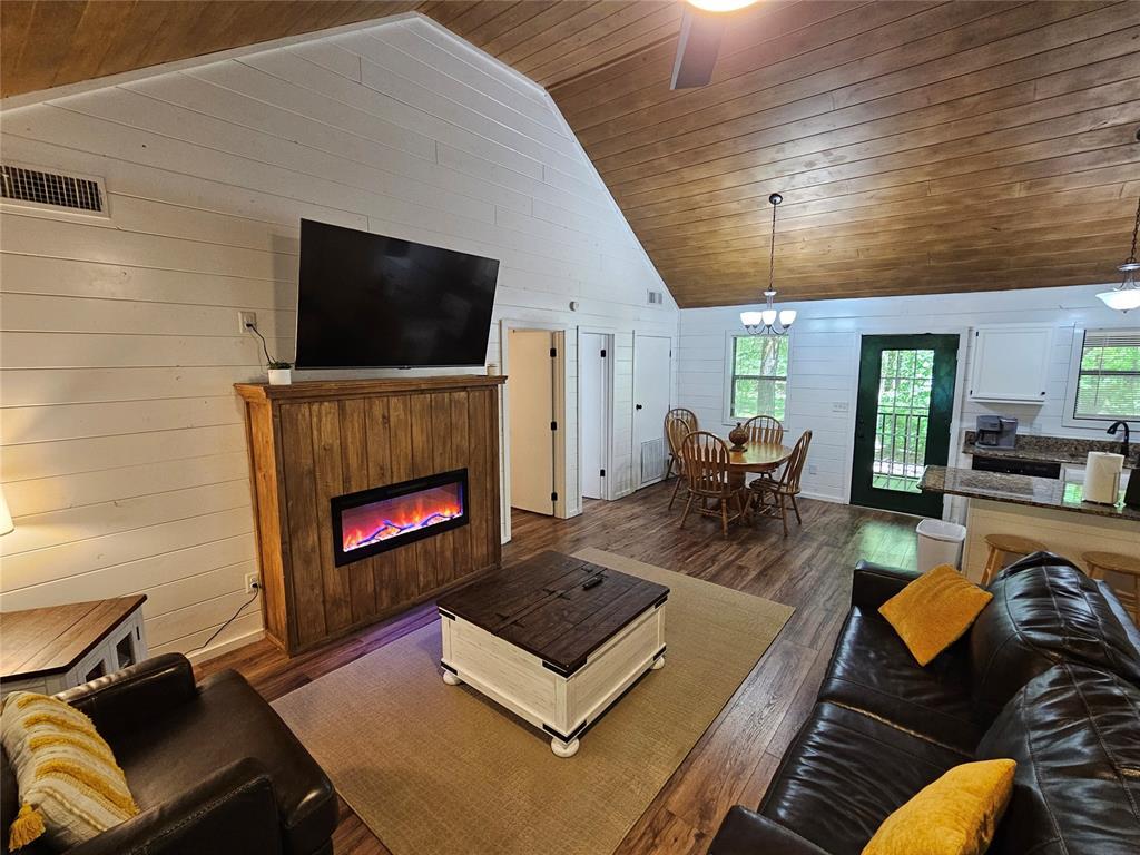 158 Lionfish Drive Property Photo 4