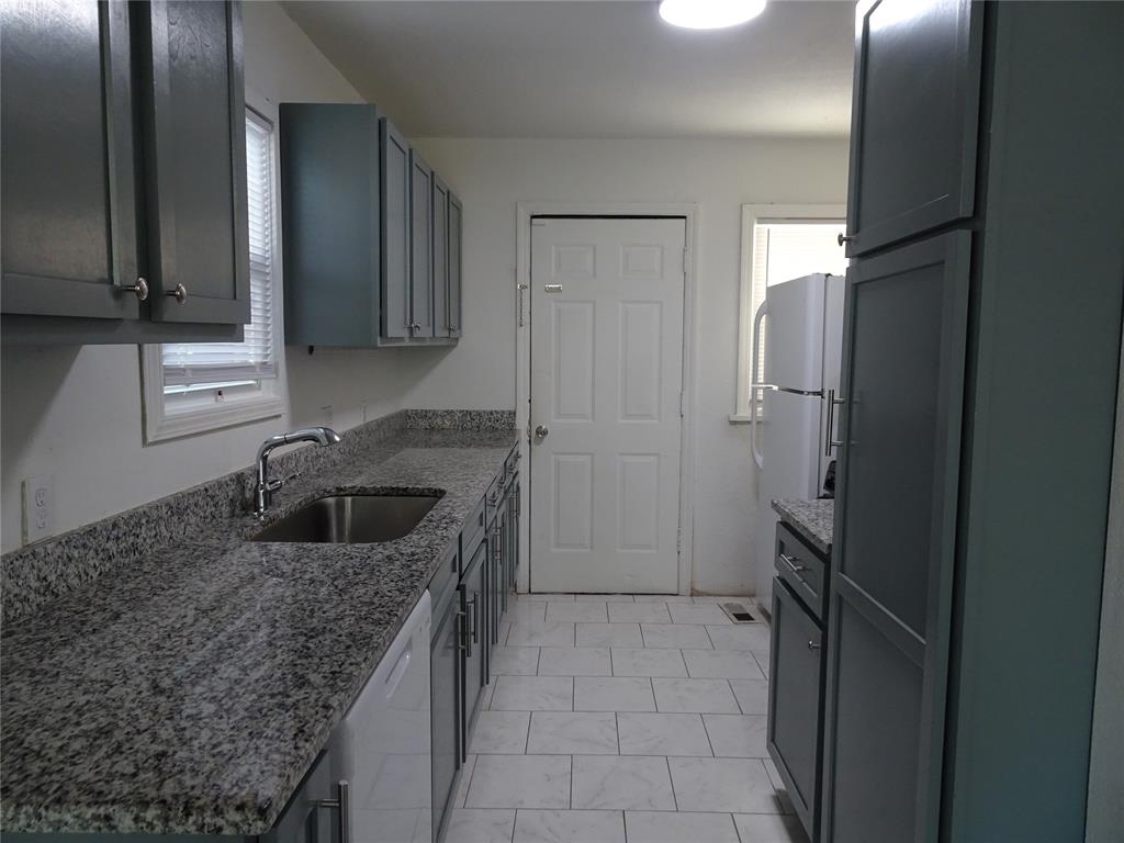 2612 Nw 32nd Street Property Photo 5