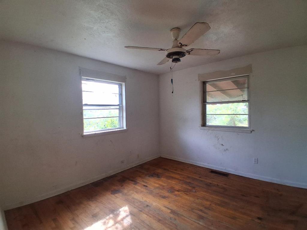 1409 E Nancy Street Property Photo 9
