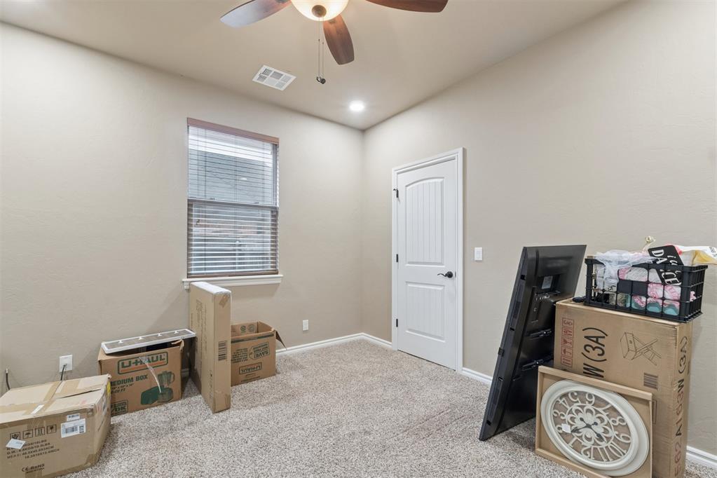 5613 Nw 130 Street Property Photo 29