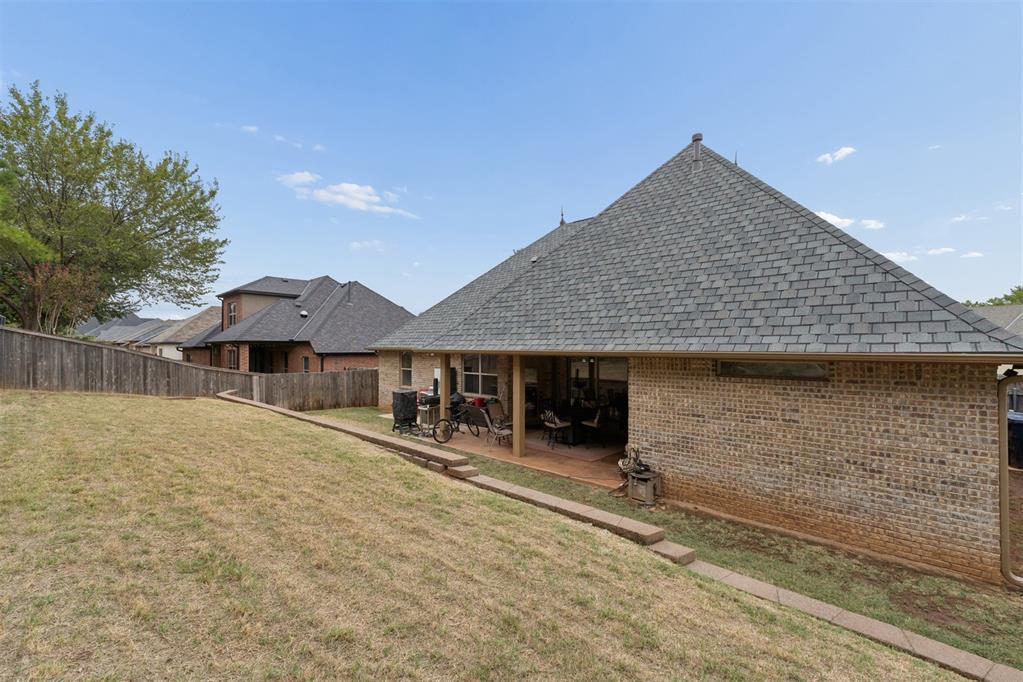 5613 Nw 130 Street Property Photo 32