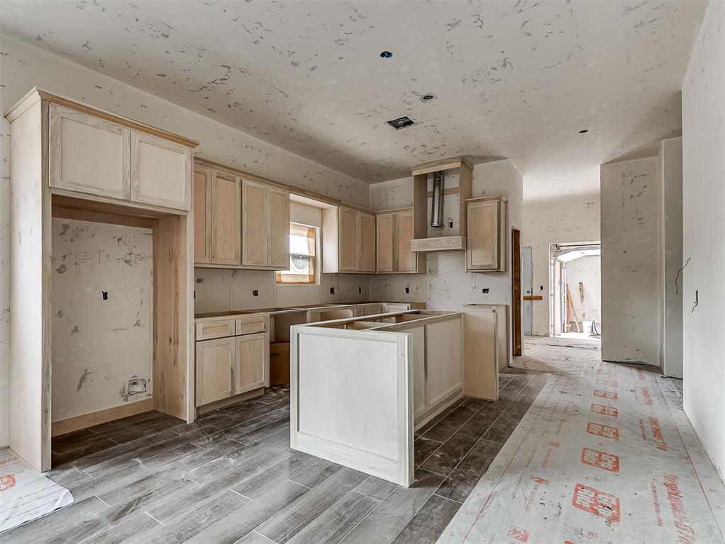500 Nw 89th Street Property Photo 4