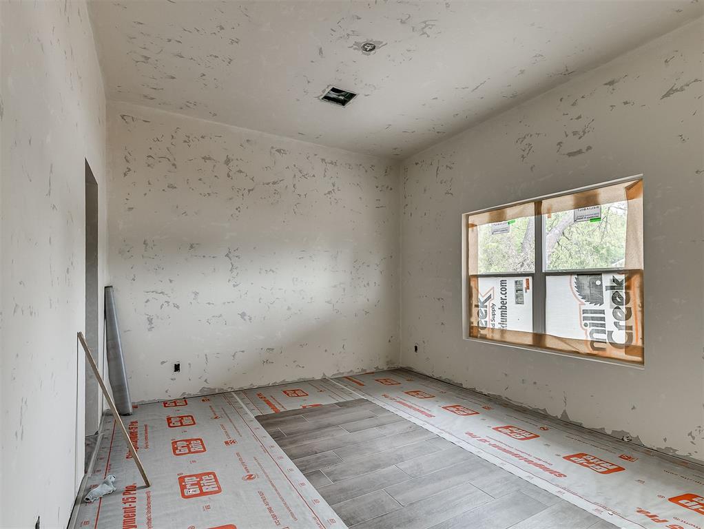 500 Nw 89th Street Property Photo 5