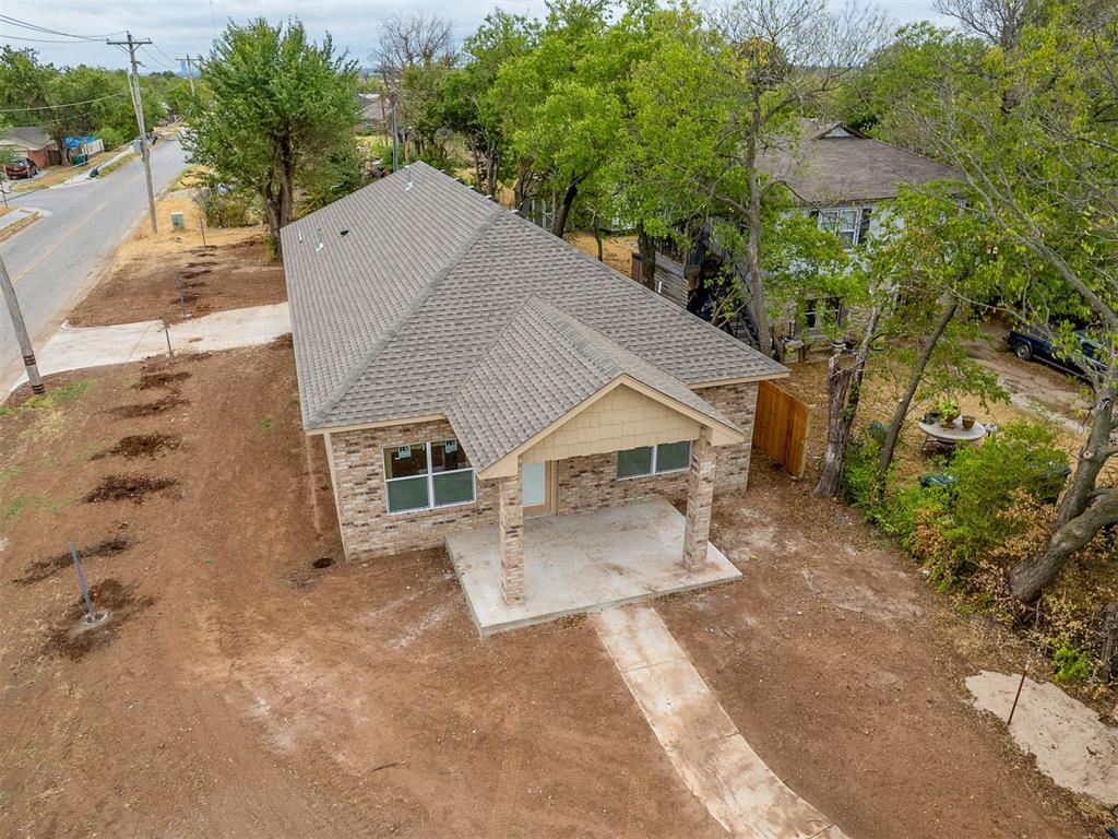 500 Nw 89th Street Property Photo 9