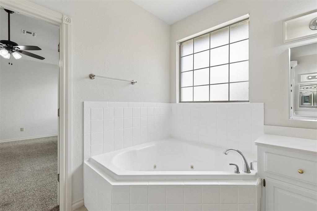 12 Nw Ashbury Way Property Photo 31