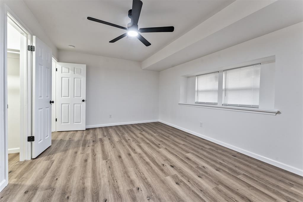 2521 N Redmond Avenue Property Photo 11
