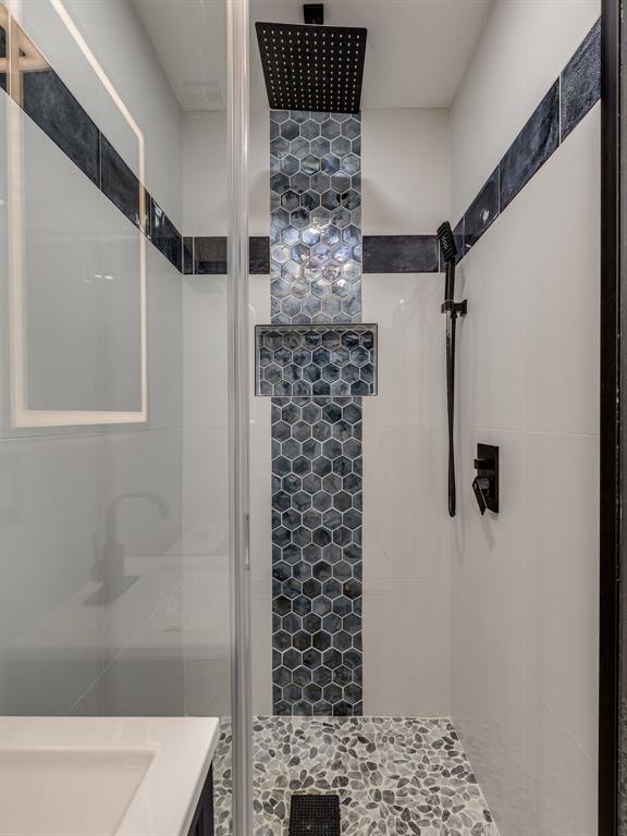 2724 Kerry Lane Property Photo 20