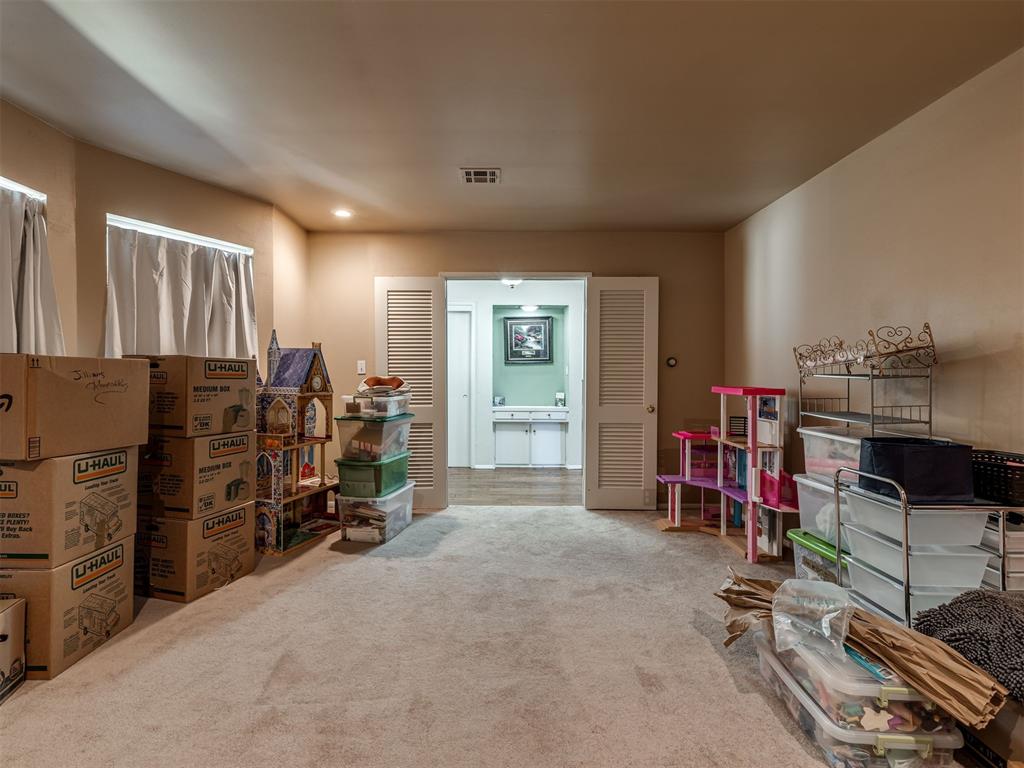 2724 Kerry Lane Property Photo 27