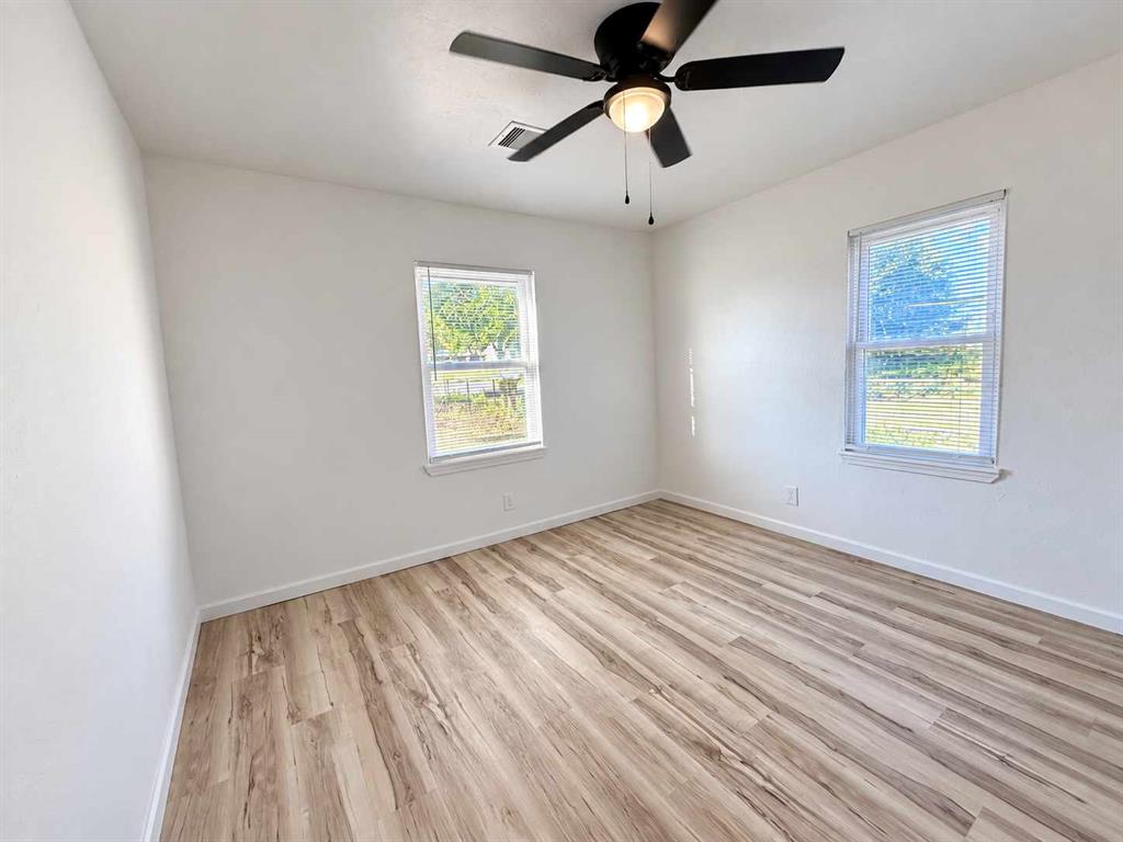 2200 Ne 19th Street Property Photo 11