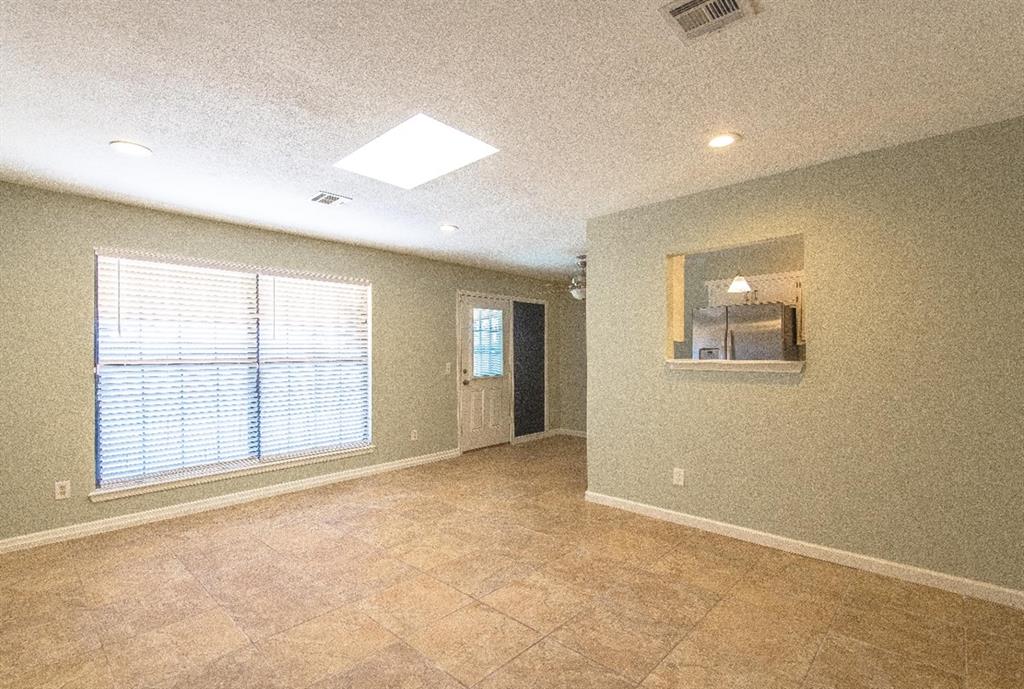 12500 Sw 4th Street Property Photo 2