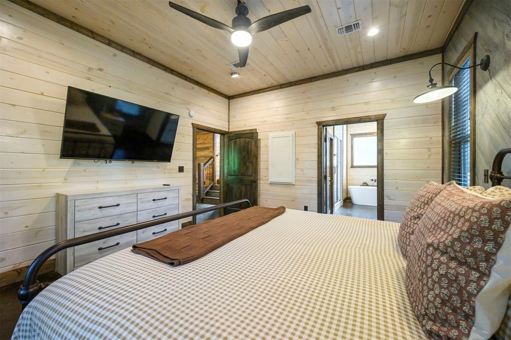 2093 Pine Hills Road Property Photo 25