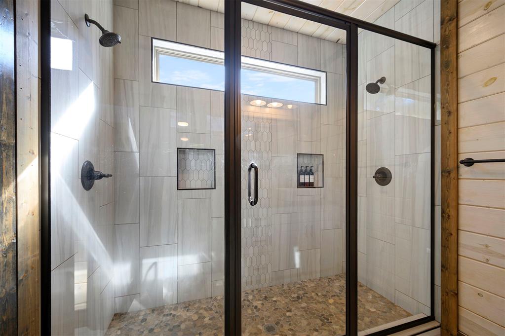 2093 Pine Hills Road Property Photo 30