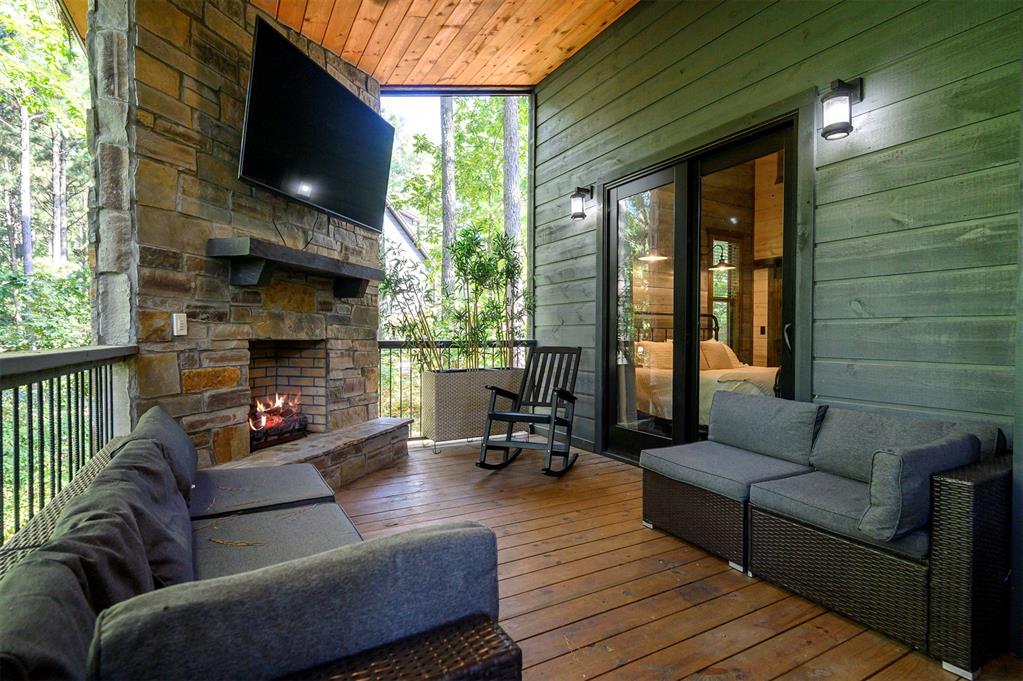 2093 Pine Hills Road Property Photo 39