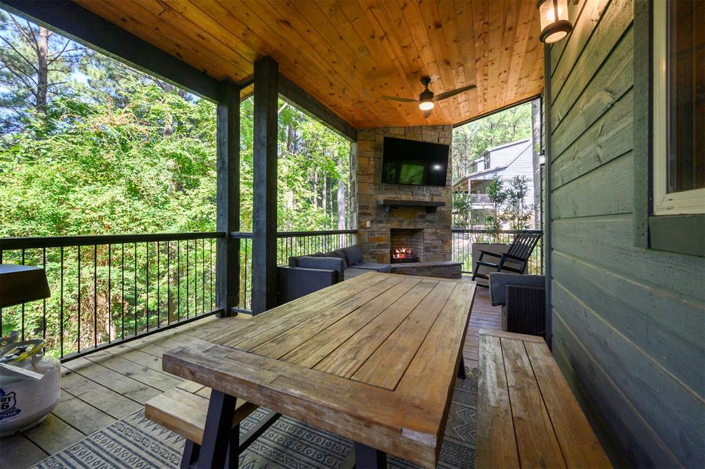2093 Pine Hills Road Property Photo 40