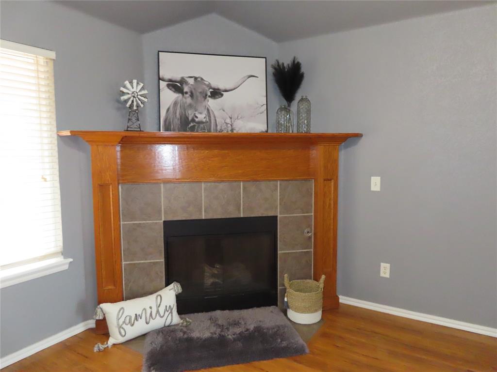 304 Sw 44th Street Property Photo 5