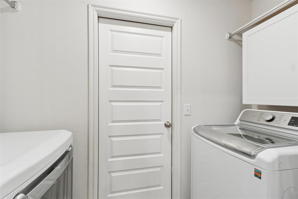 1934 Eli Avenue Property Photo 22