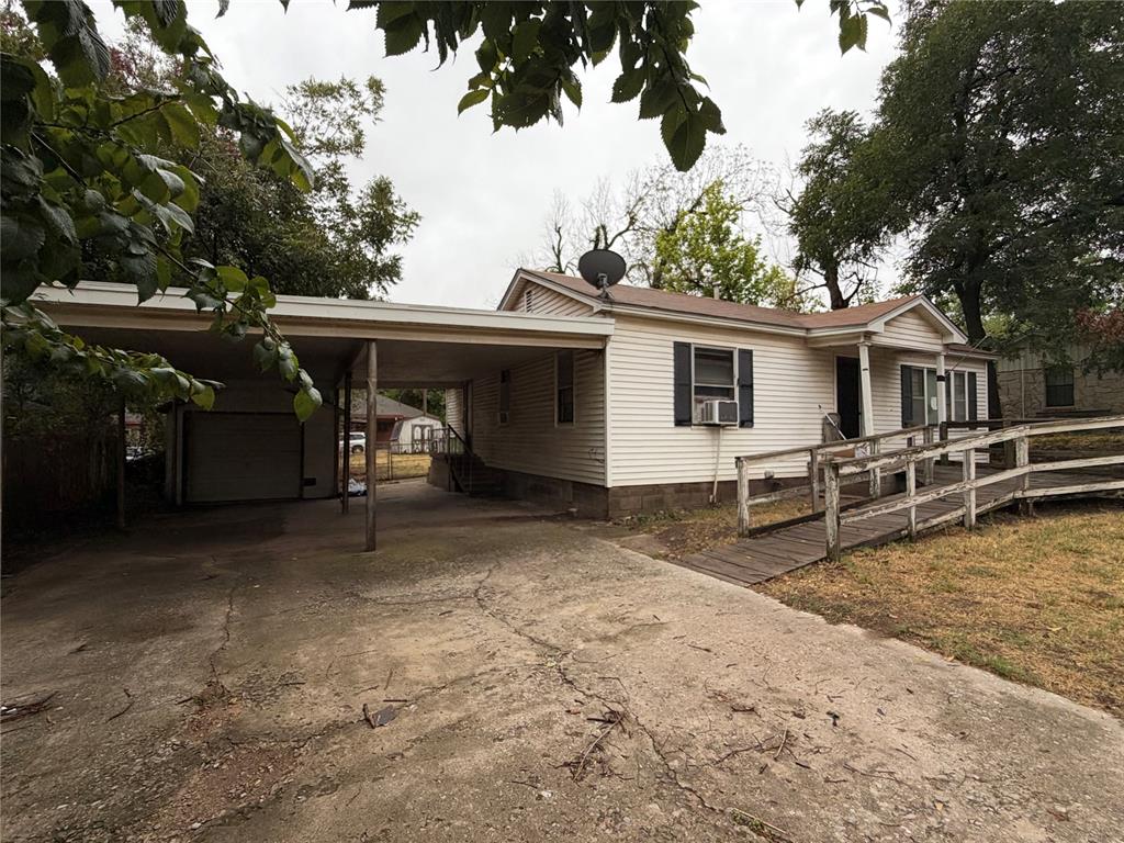 6604 Nw 31st Street Property Photo 2