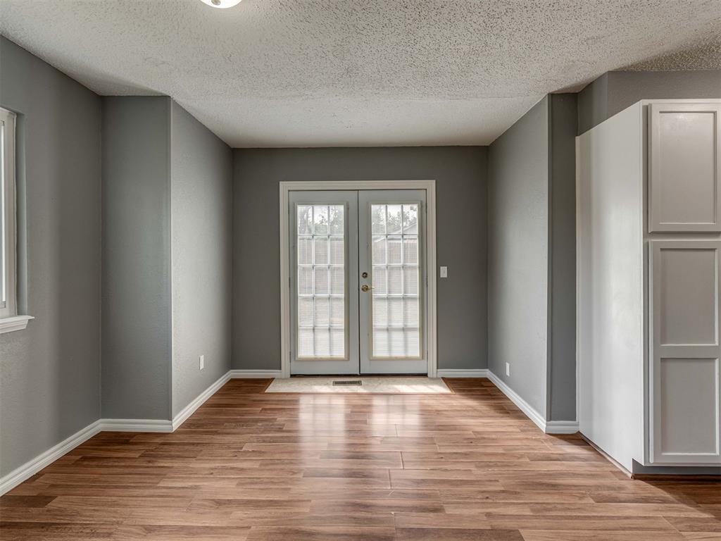 1813 Twin Tree Drive Property Photo 10