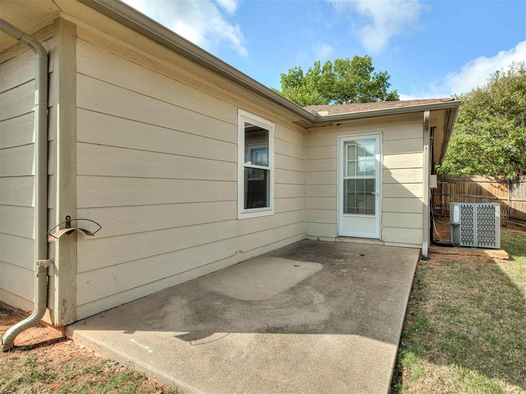 1813 Twin Tree Drive Property Photo 35