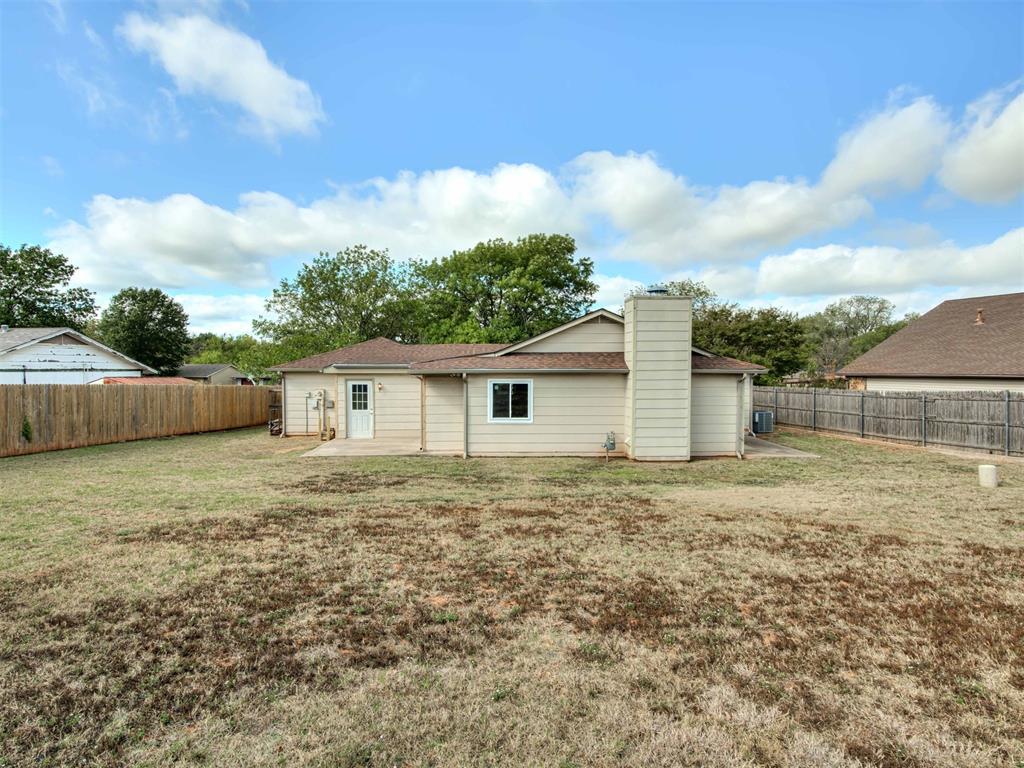 1813 Twin Tree Drive Property Photo 38