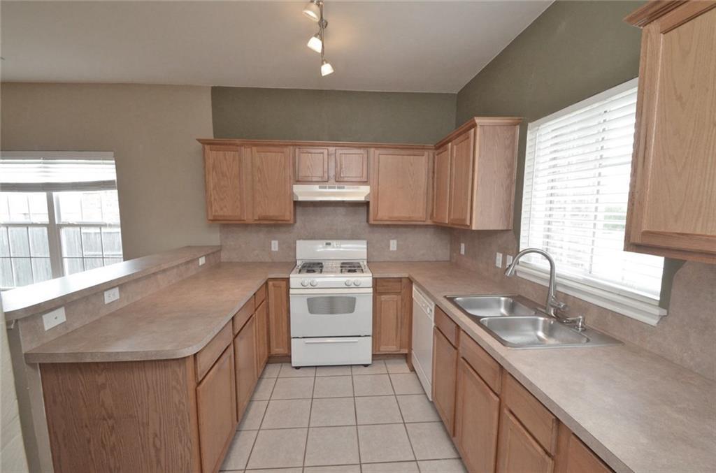 5912 Se 68th Street Property Photo 2