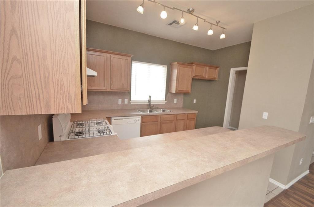 5912 Se 68th Street Property Photo 4