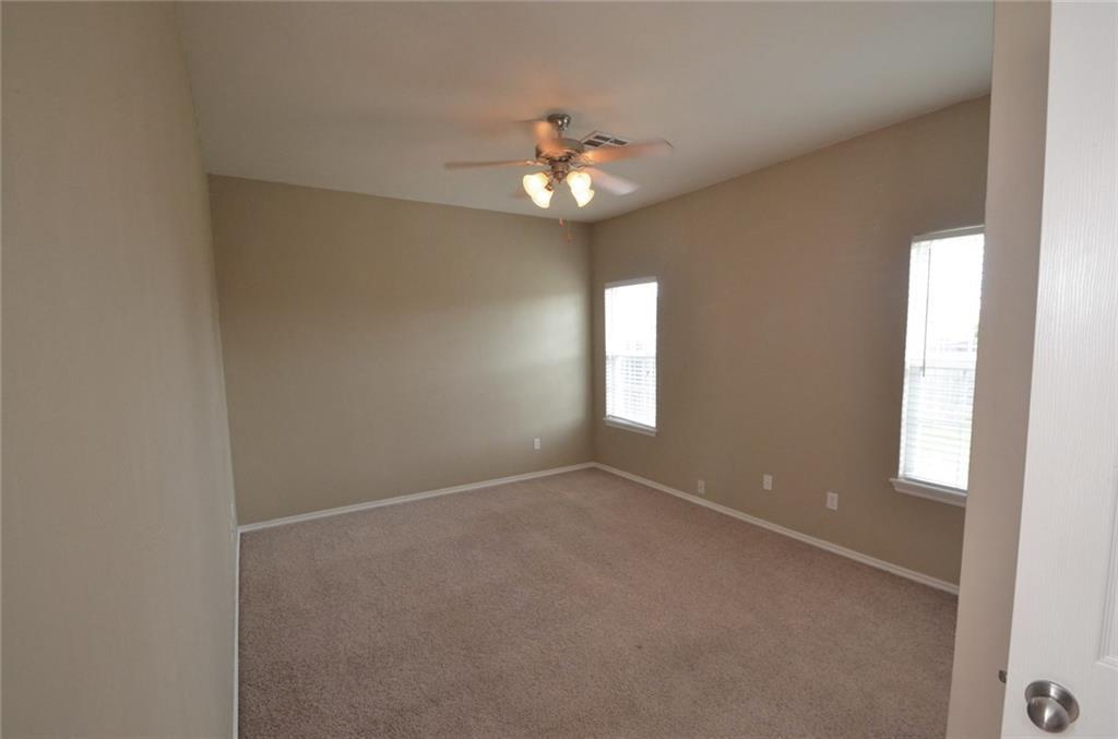 5912 Se 68th Street Property Photo 8