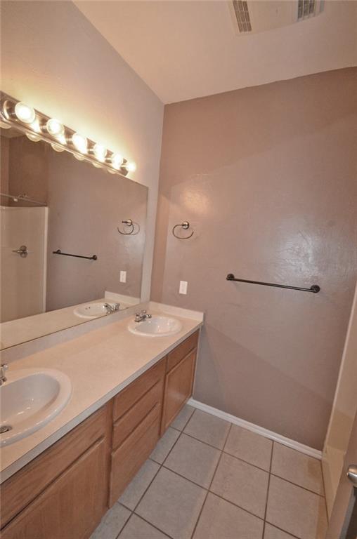 5912 Se 68th Street Property Photo 12