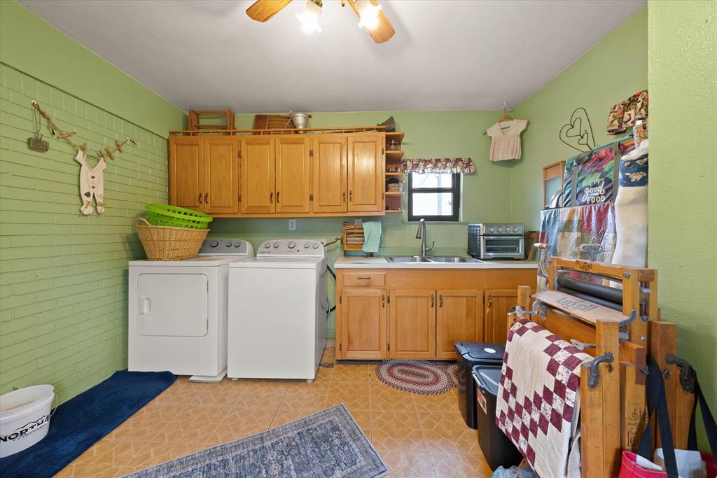24550 N Peebly Road Property Photo 7