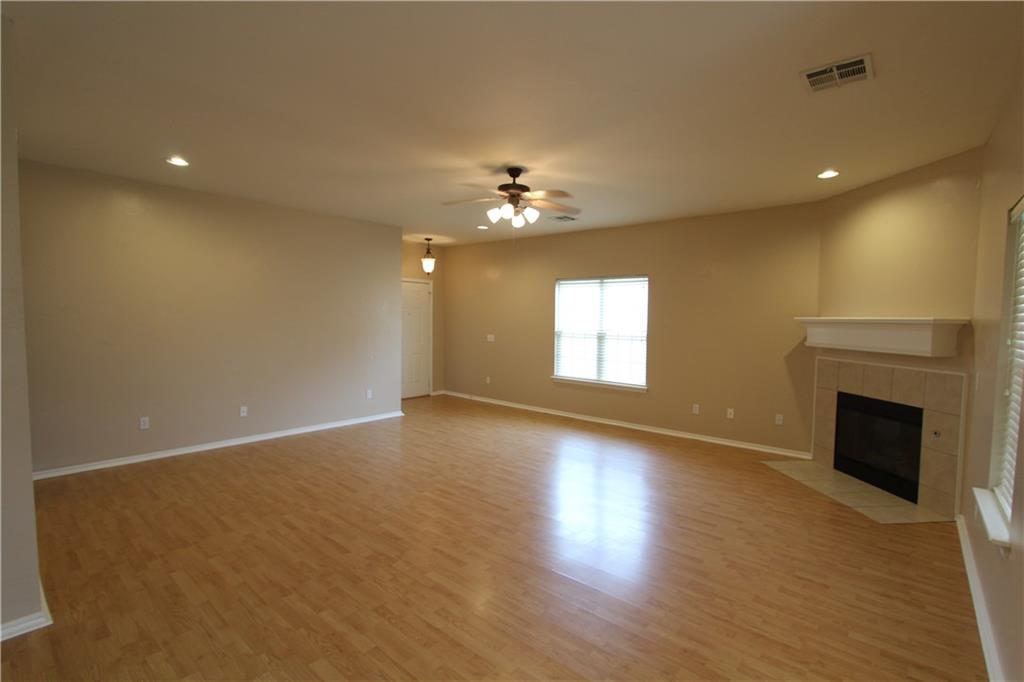 5913 Se 70th Street Property Photo 4