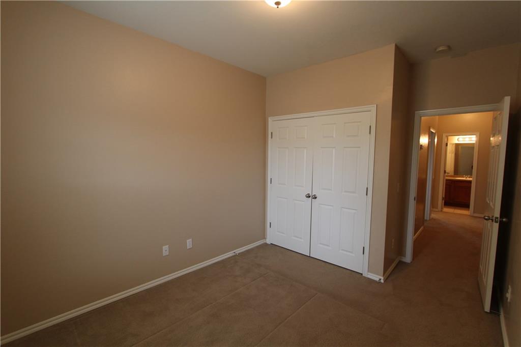 5913 Se 70th Street Property Photo 24