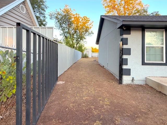 3904 S Harvey Avenue Property Photo 33