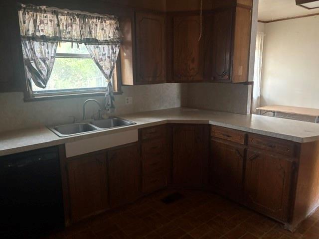 717 Mckinley Street Property Photo 5